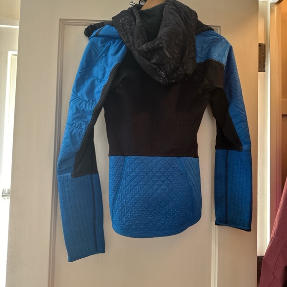 Lululemon jacket - Picture 2 of 2